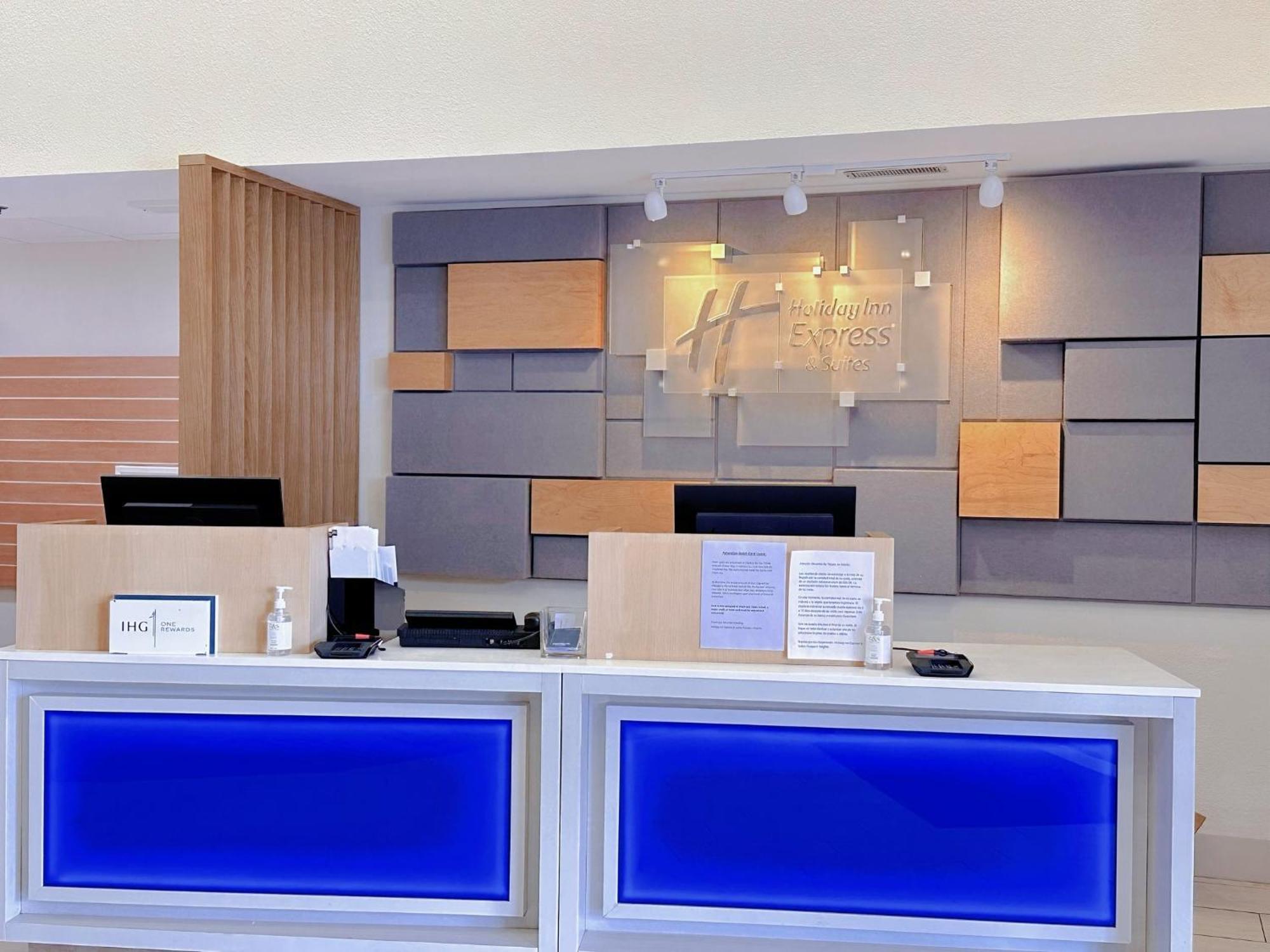 Holiday Inn Express & Suites - Prospect Heights By Ihg Dış mekan fotoğraf